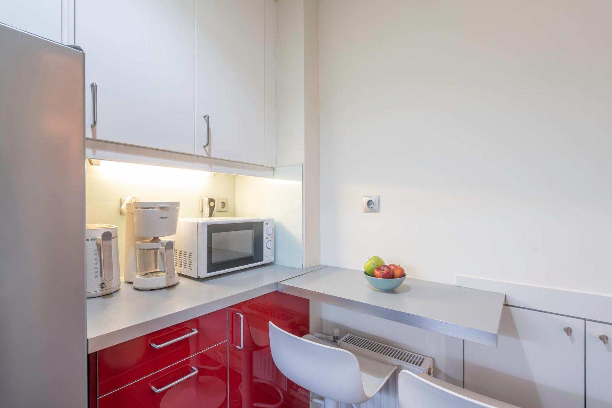 City Oasis: Newly Renovated 2Br Apt In City Center Athene Buitenkant foto