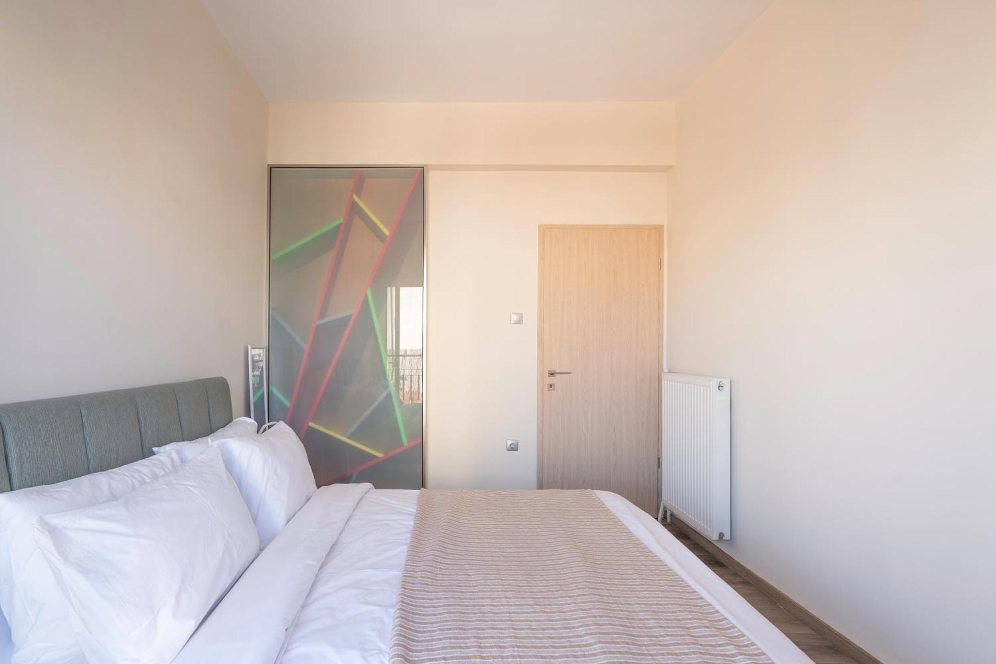 City Oasis: Newly Renovated 2Br Apt In City Center Athene Buitenkant foto